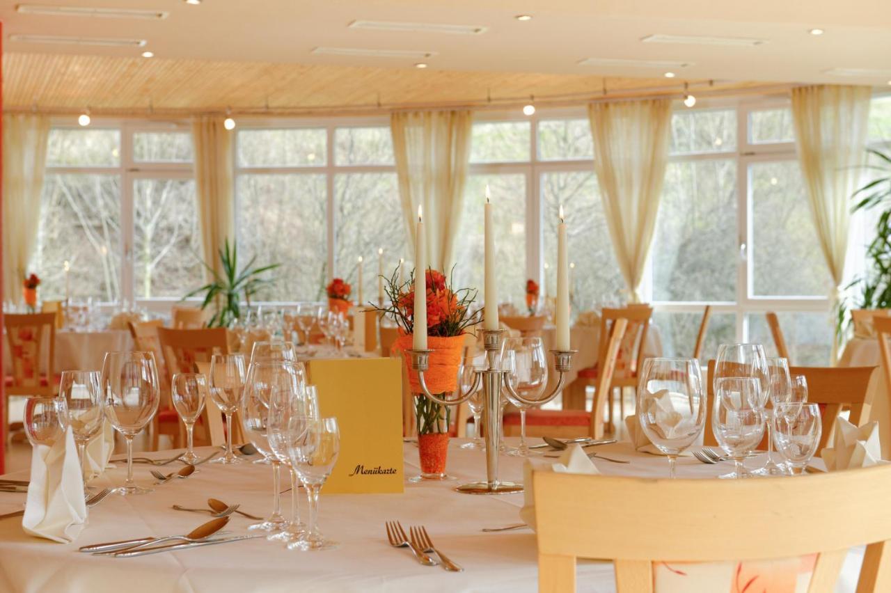 Hotel Restaurant Talblick Bad Ditzenbach Exteriör bild
