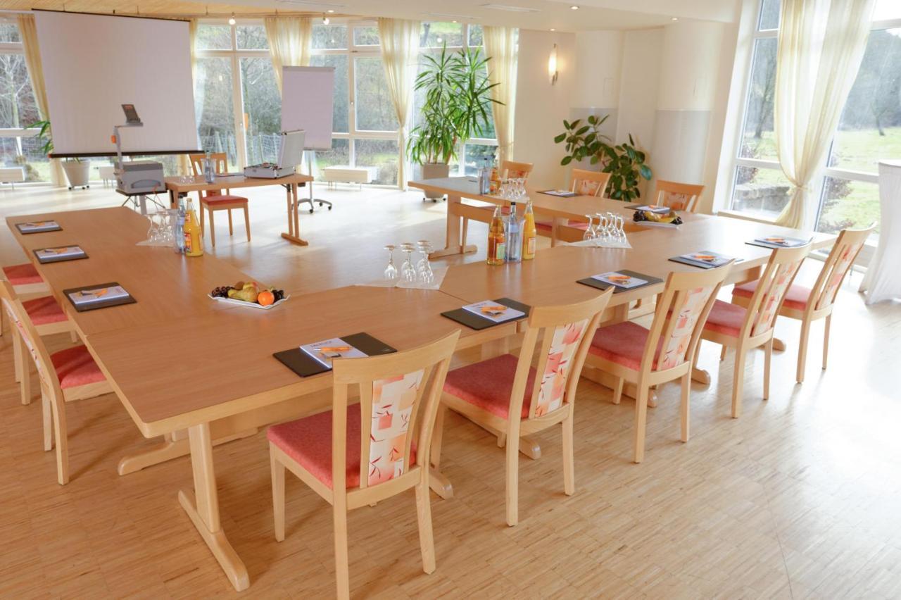 Hotel Restaurant Talblick Bad Ditzenbach Exteriör bild